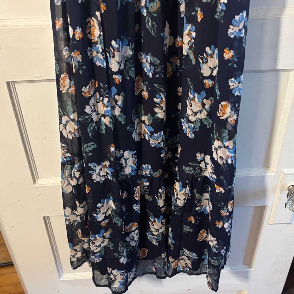 LC Lauren Conrad Navy Floral Maxi Dress - Picture 3 of 8